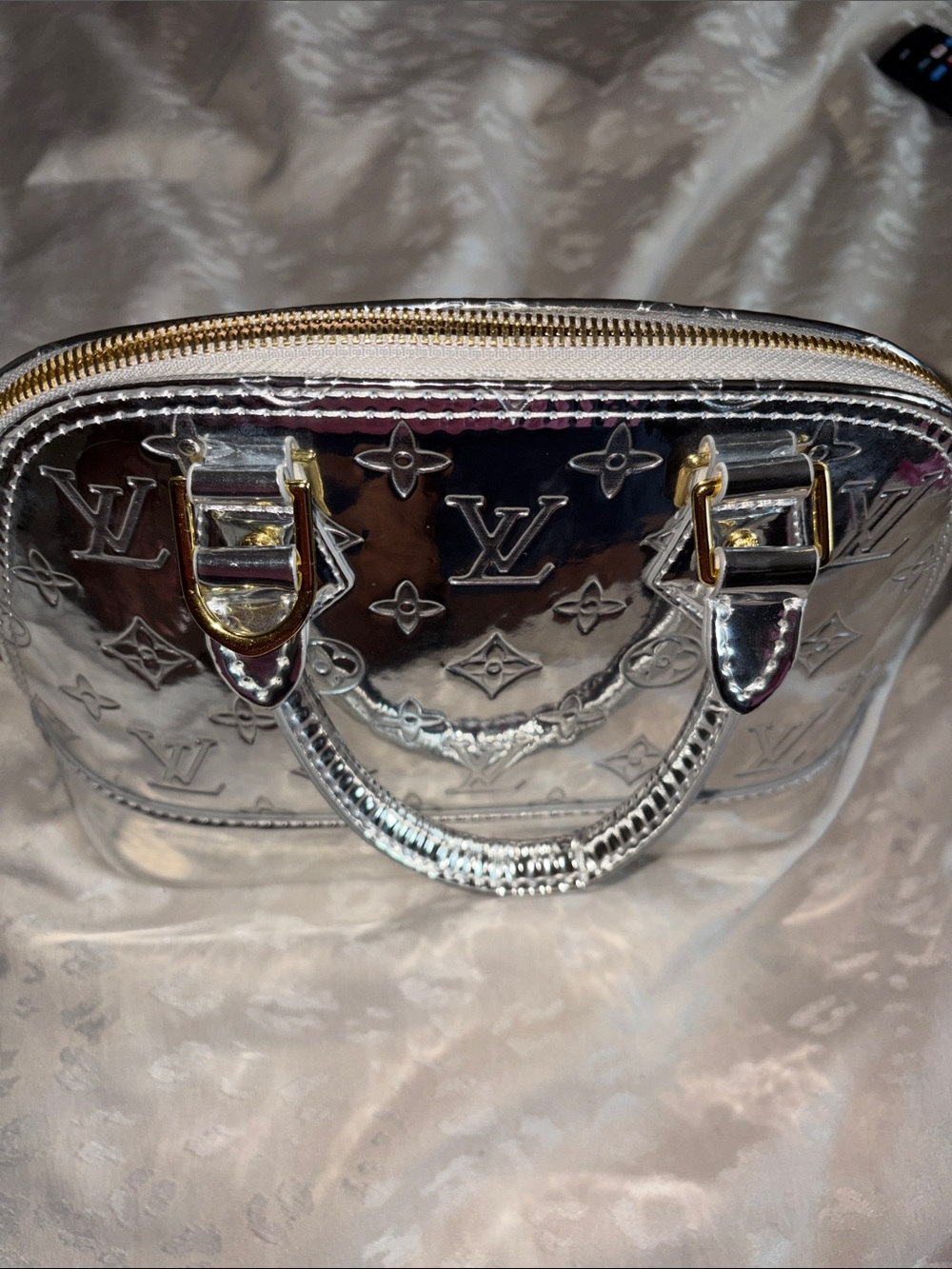 Louis Vuitton Silver Alma BB Patent Satchel - Picture 2 of 4